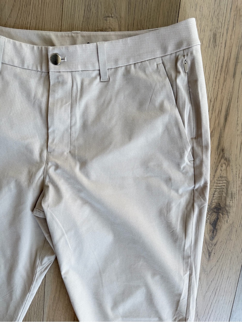 lululemon athletica Men's Five Pocket Slim Stretch Chinos Light Tan Size 34 - Picture 3 of 6